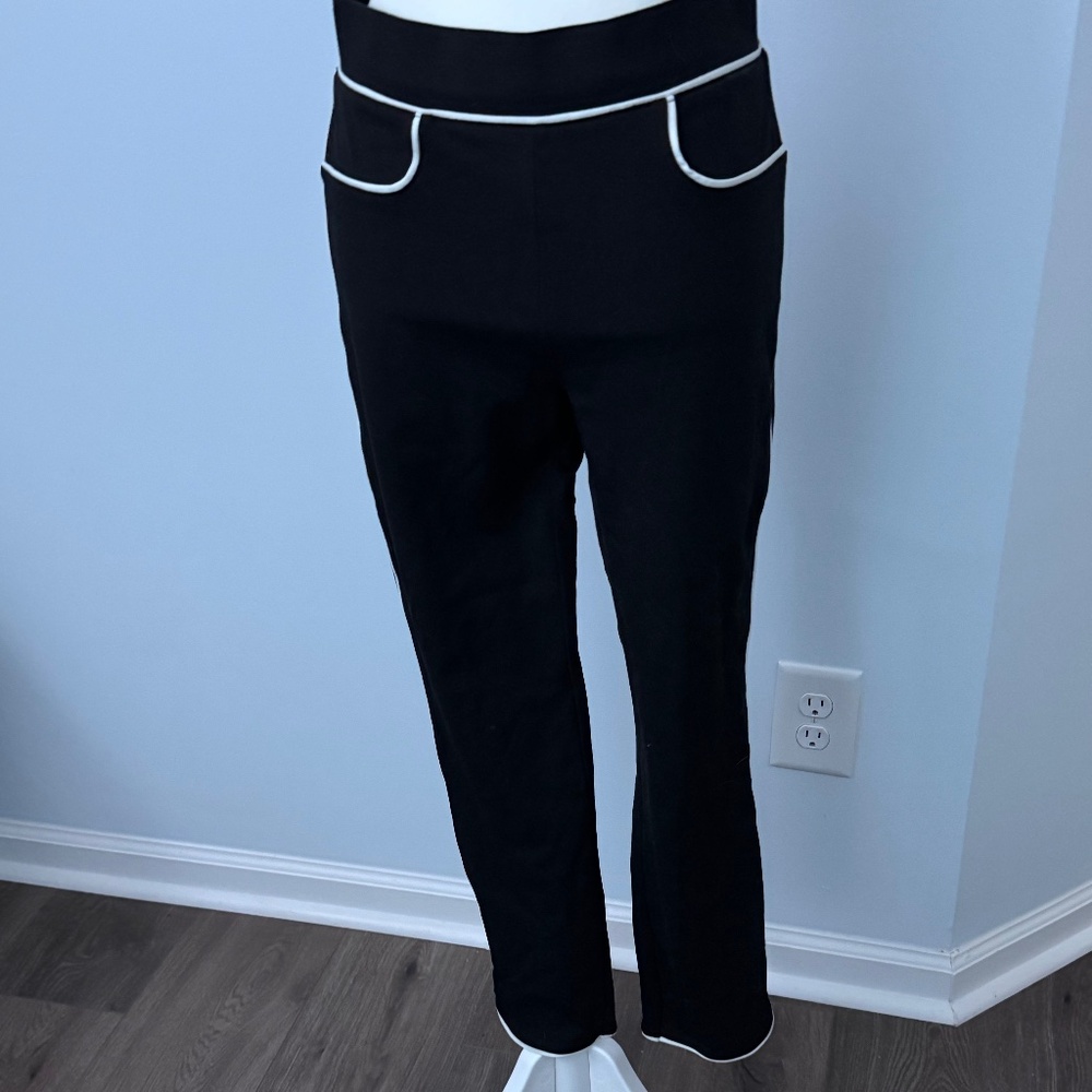 Hue Piped Skimmer Leggings Size Medium